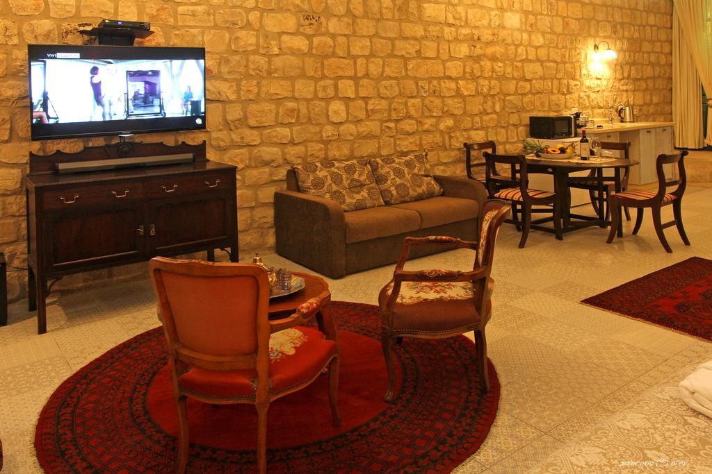 Beit Ha'Omanim Hotell Safed Rum bild
